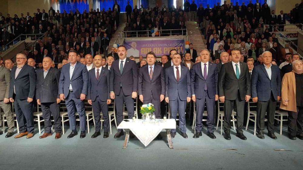 Bakan Tunç: 'Yüksek standartlı demokrasiye kavuşmak için mücadelemiz sürecek'