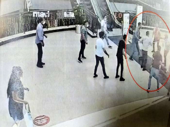 Zonguldak'tan  İzmir'e kaçtı, bıçaklanmaktan kurtulamadı