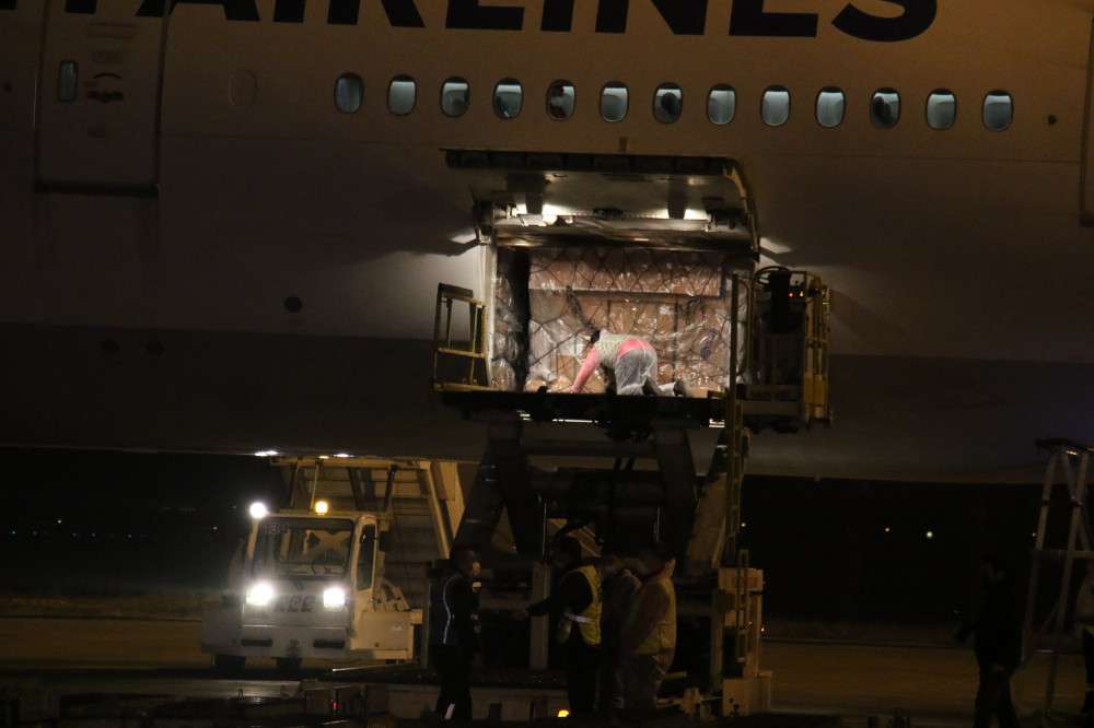 Çin’den gelen aşılar Ankara’ya ulaştı