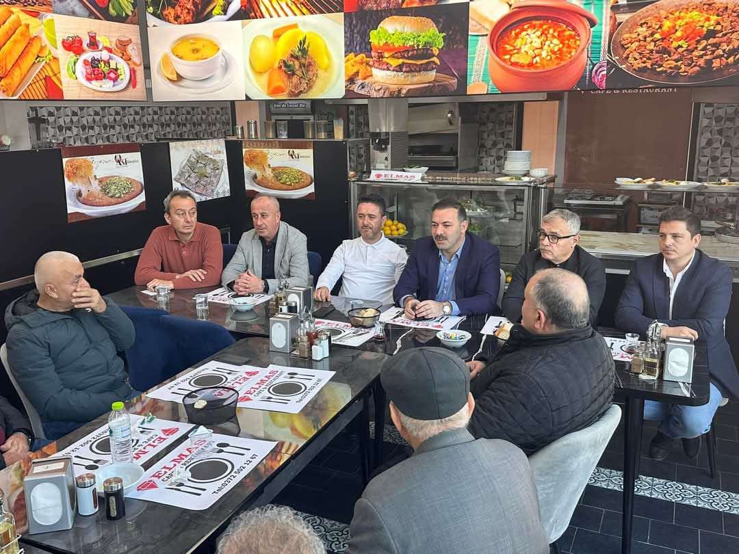 AK Parti yönetimi köy temsilcileri ile buluştu, talepleri dinledi