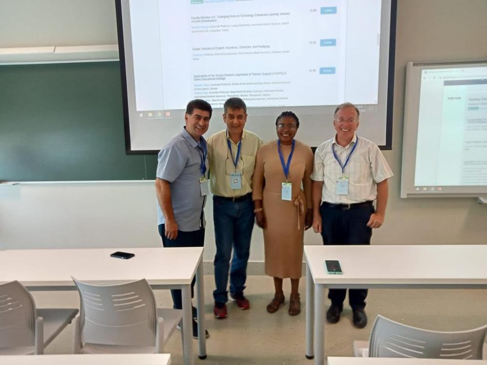 BEÜ, İspanya’daki eğitim konferansına katıldı
