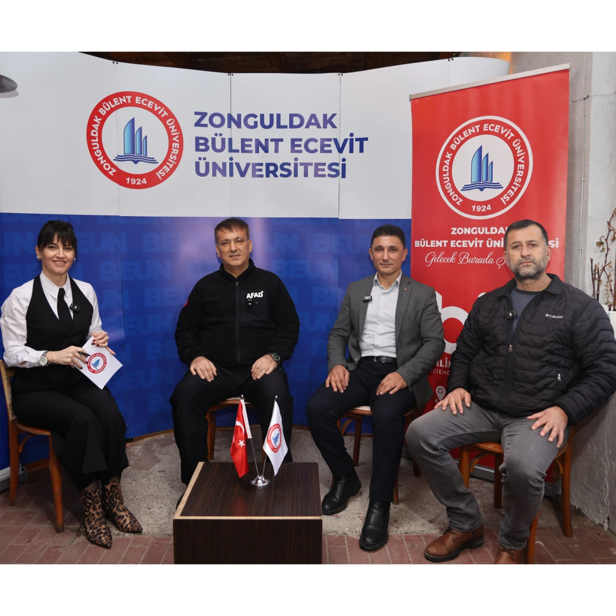 BEUN Bilim Kafe S&ouml;yleşileri'nde 6 Şubat Depremleri Anıldı