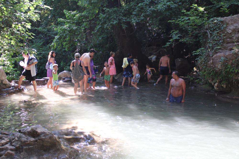 Doğanın gizli hazinesi ziyaretçi akınına uğruyor