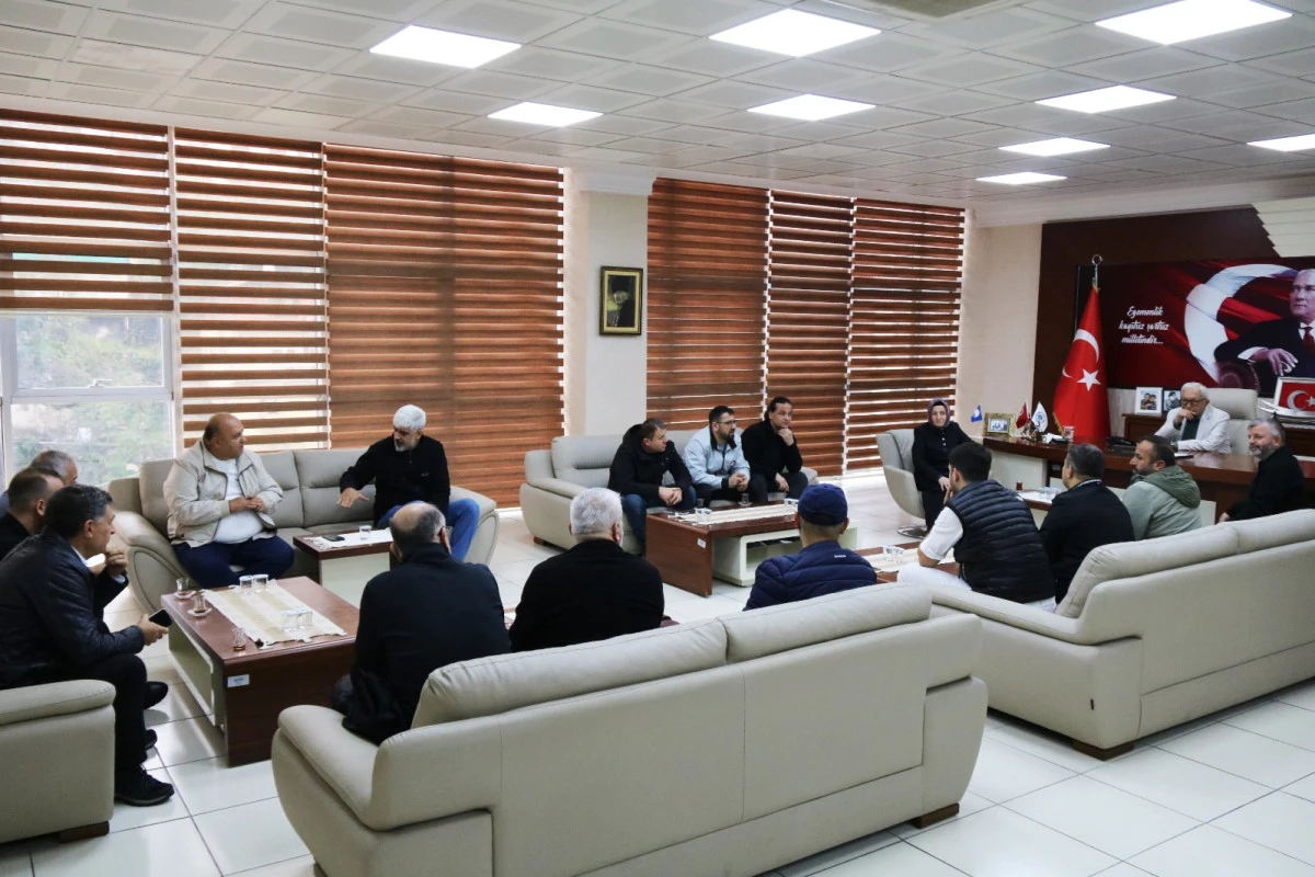 Halil Posbıyık afetten etkilenen esnaf ile buluştu