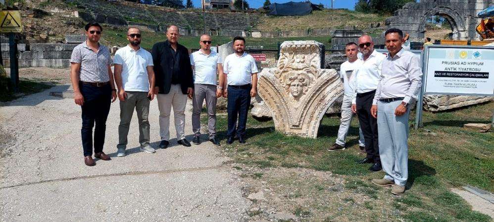 Her kazmada tarih fışkırıyor, iş adamları çıkartma yaptı