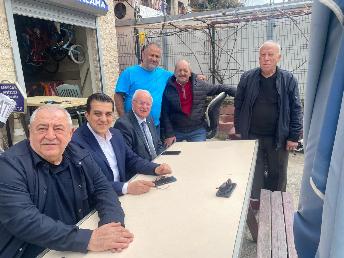 İYİİ Parti esnafın nabzını tuttu