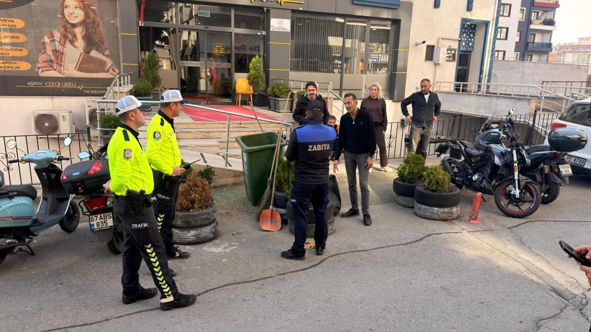 KDZ. EREĞLİ’DE, KALDIRIM İŞGALCİLERİNE GÖZ AÇTIRILMIYOR