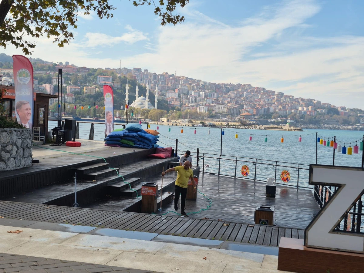 Kızlar Plajı Müdürlüğü'nden Vitamin Bar temizliğine