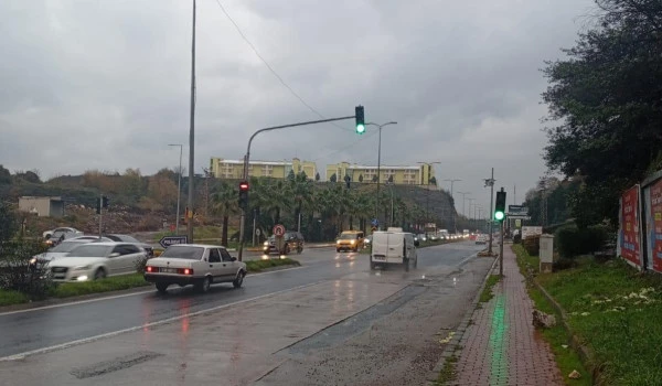 MHP İl&ccedil;e Başkanı Karali'den 'trafik' &ccedil;ağrısı