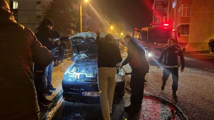 Park halindeki araç, sahibi vefat ettikten 1 ay sonra yandı