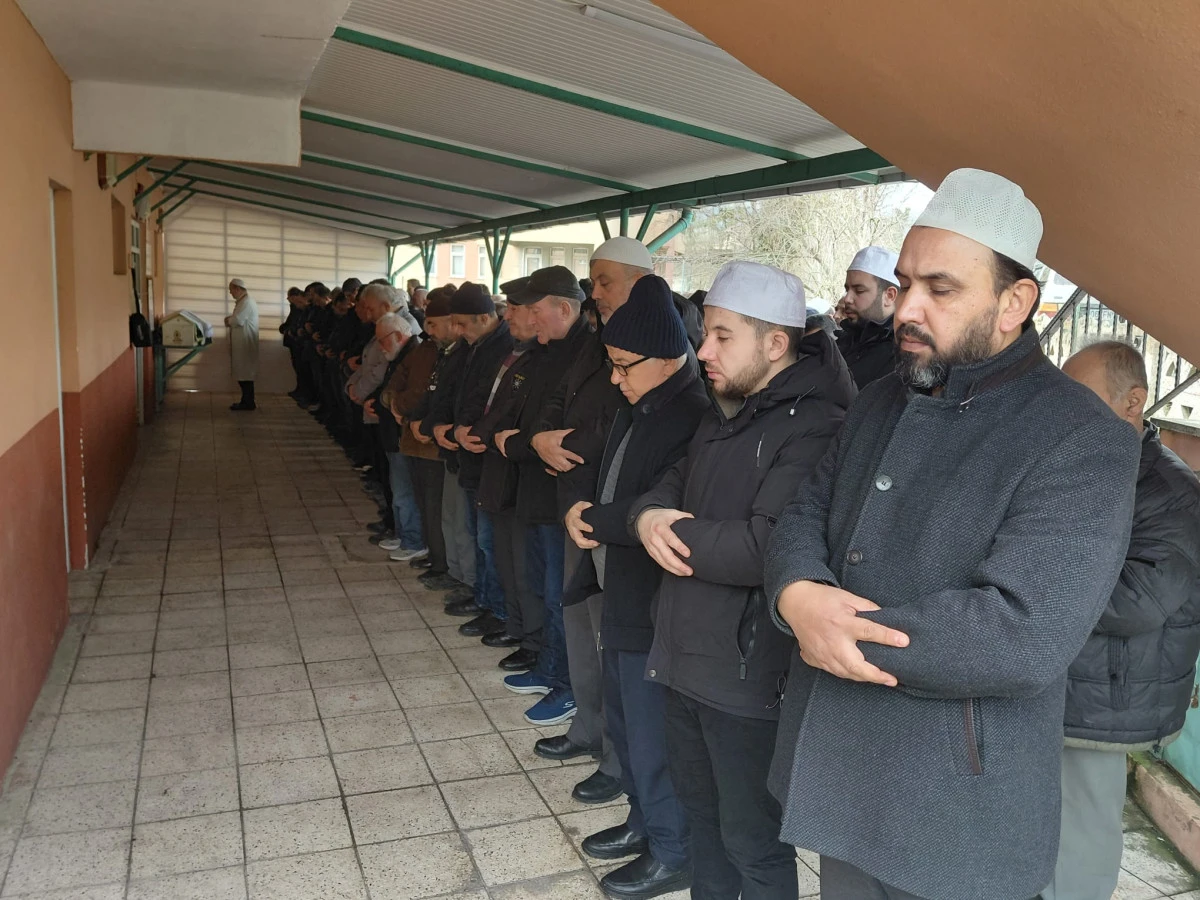 Ramazan Karamalak son yolculuğuna uğurlandı