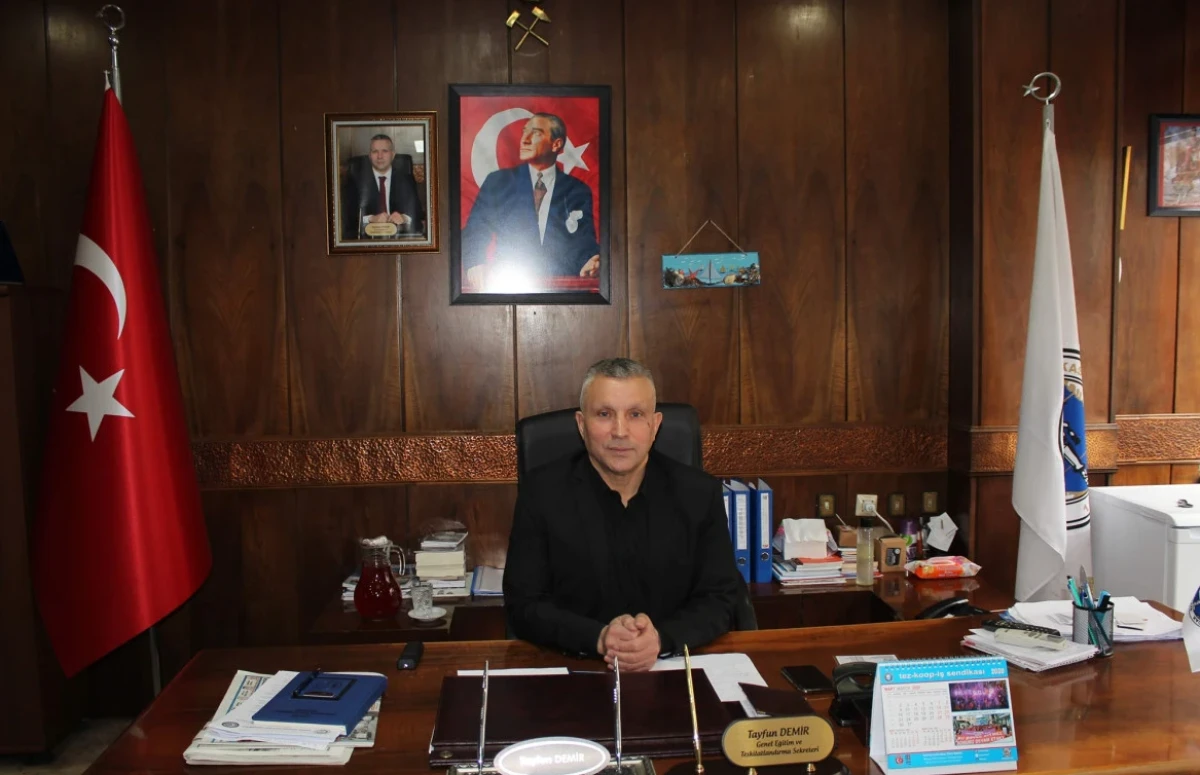 Tayfun Demir'in Ramazan Bayramı mesajı