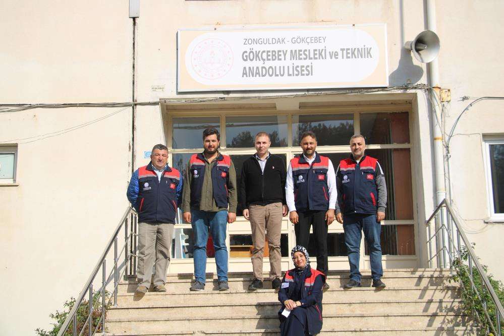 'Umudum Ol' diye çıktıkları yolda 81 ile umut olmayı hedeflediler