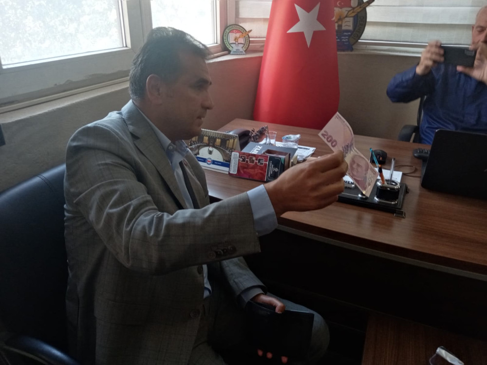 Zonguldak Belediyesi'ni eleştirdi Ereğli'ye bir şey diyemedi