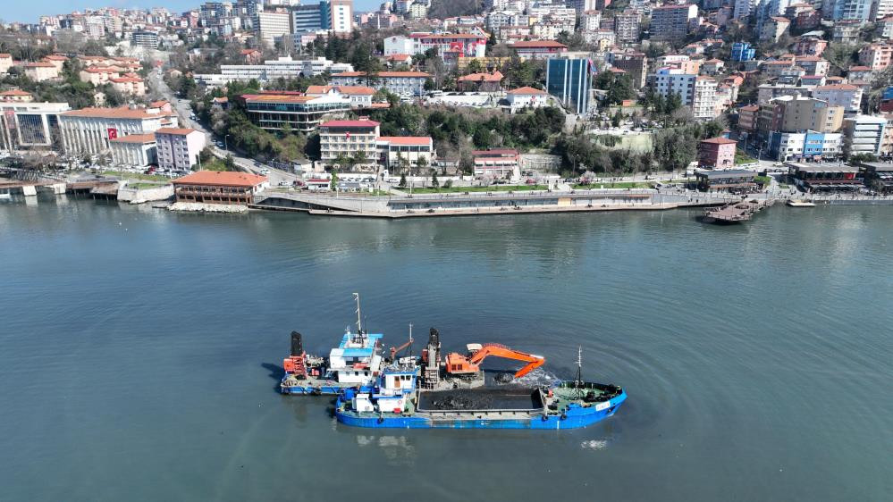 Zonguldak limanı temizlenip derinleştiriliyor