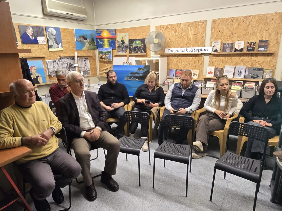 Zonguldak'ta gazetecilere 'Dil ve Anlatım' eğitimi verildi